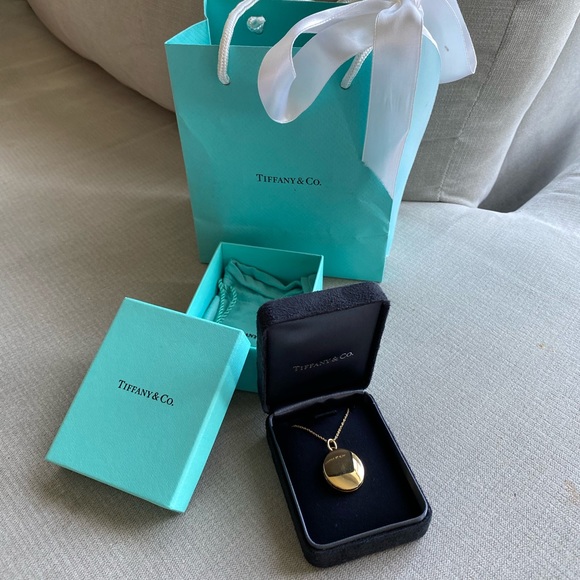 Tiffany Gold Oval Locket Necklace - Picture 6 of 9